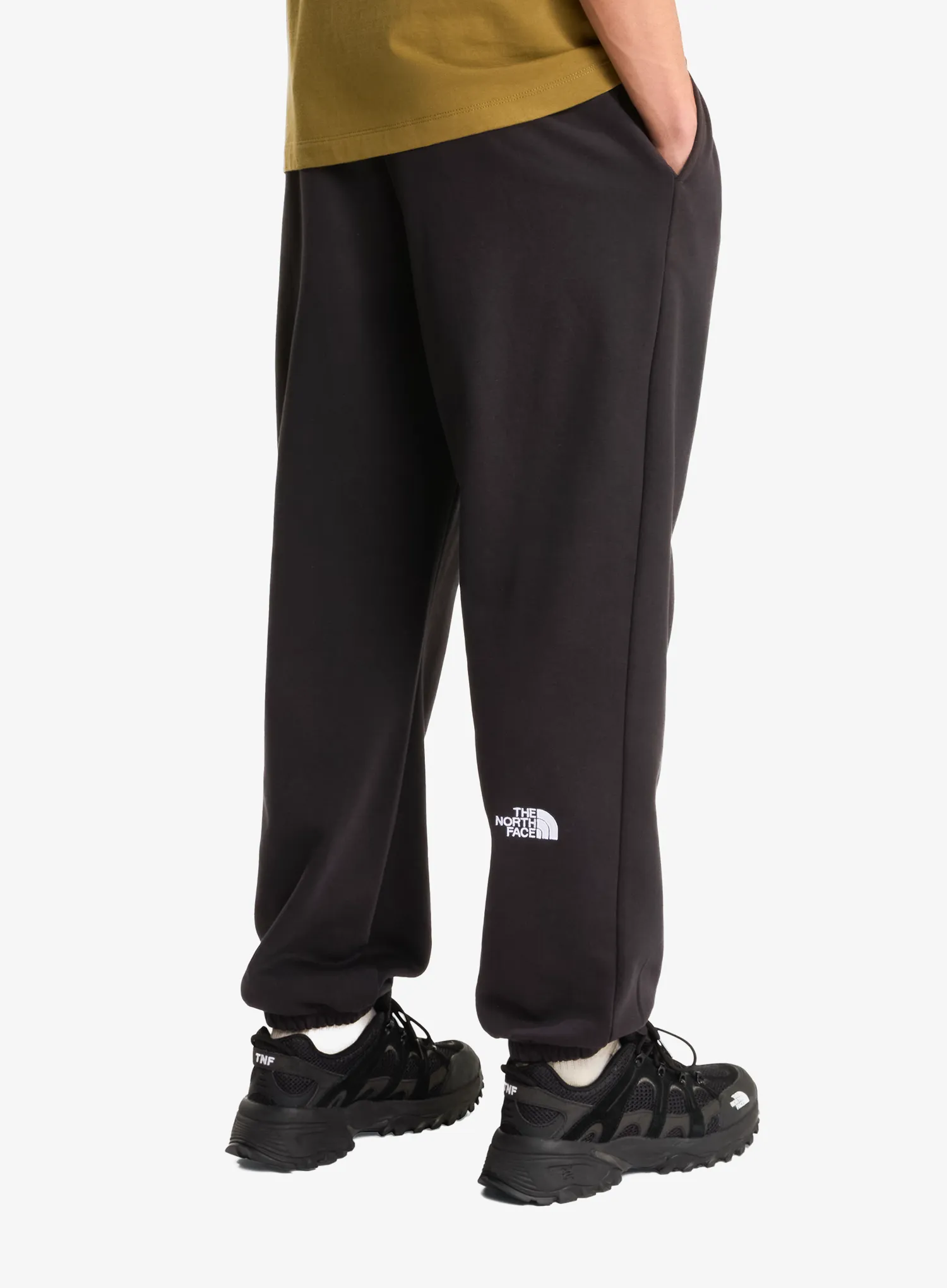 Панталони The North Face Essential Relaxed Straight Jogger - tnf black