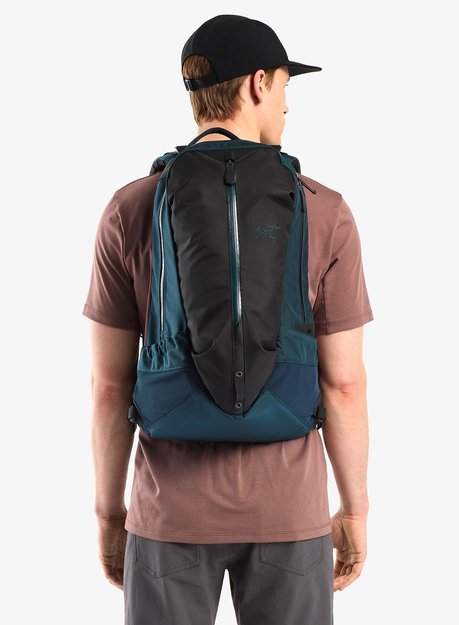 Градска раница Arcteryx Arro 22 Backpack - labyrinth