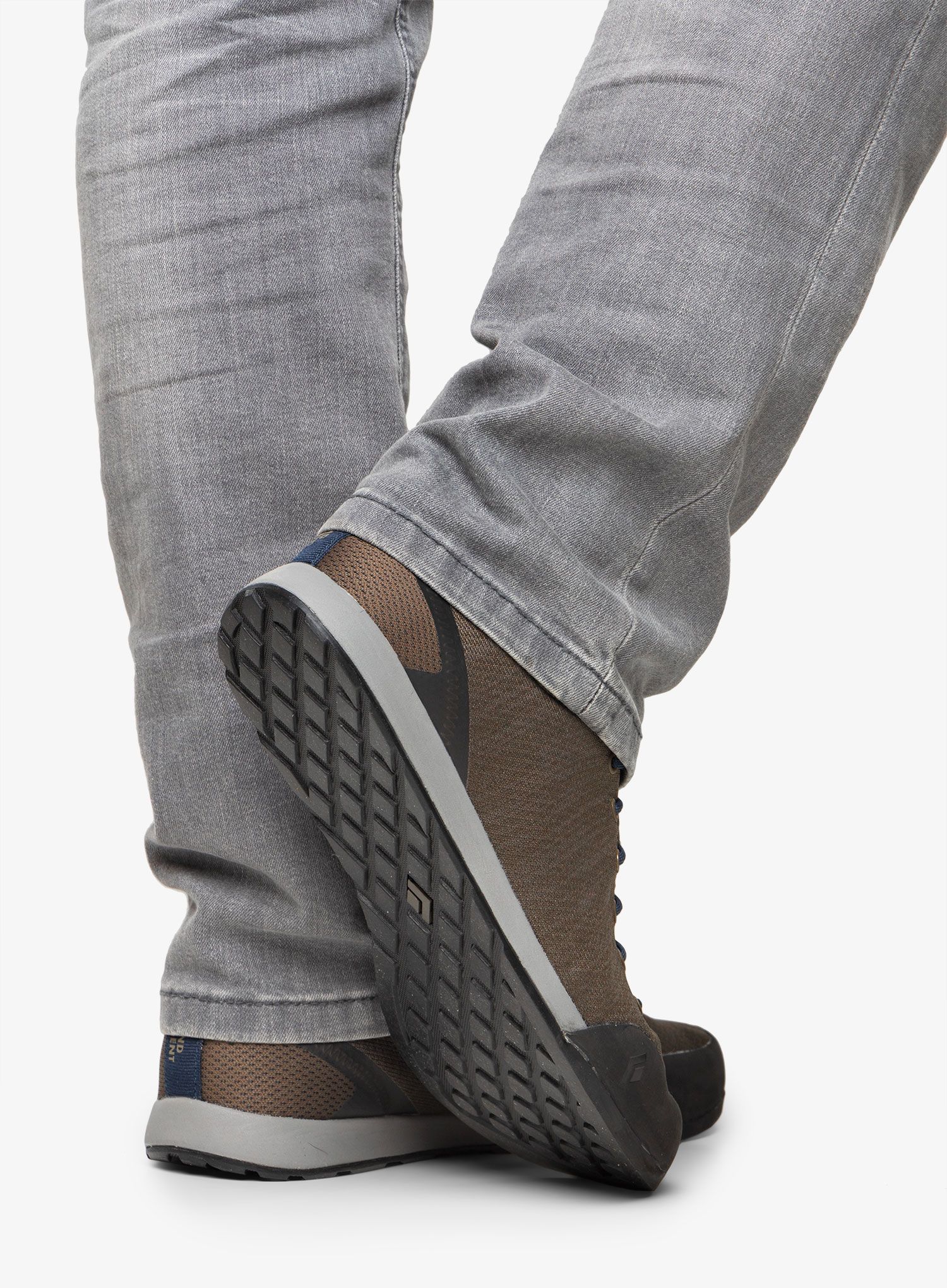 Обувки lifestyle Black Diamond Circuit - malted/storm