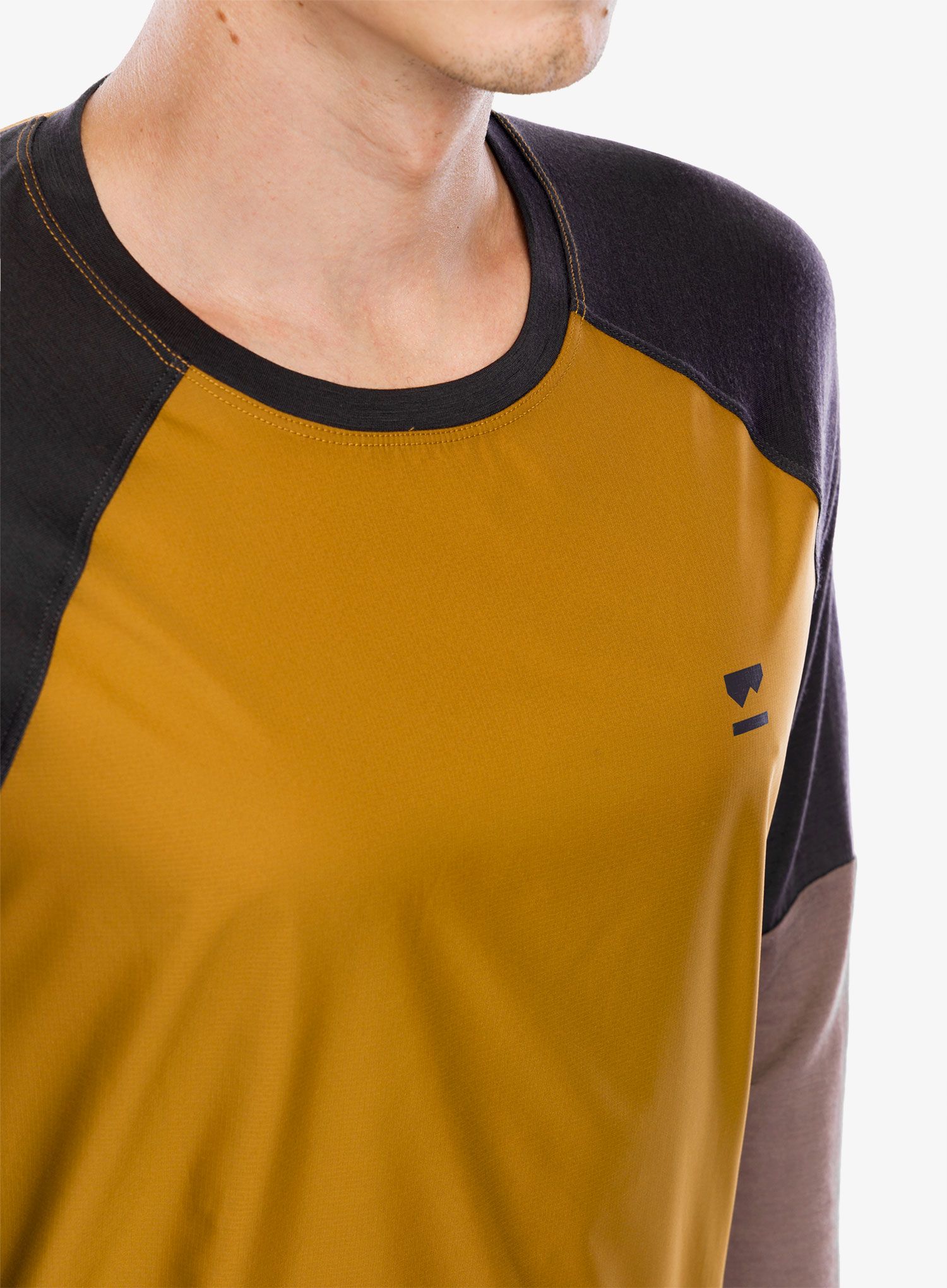 Велосипеден суичър Mons Royale Tarn Merino Shift Wind Jersey - cumin dust