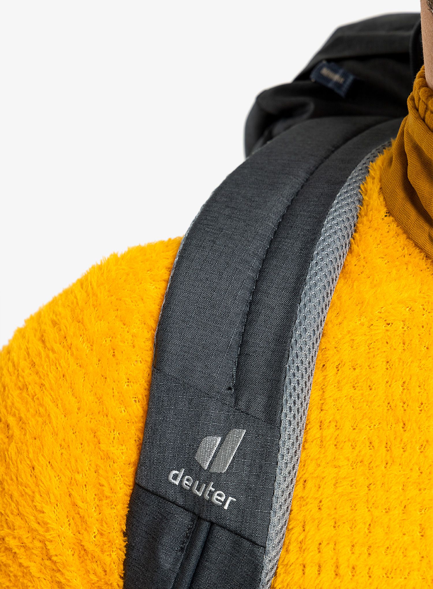 Туристическа раница Deuter Groden 32 - graphite/navy