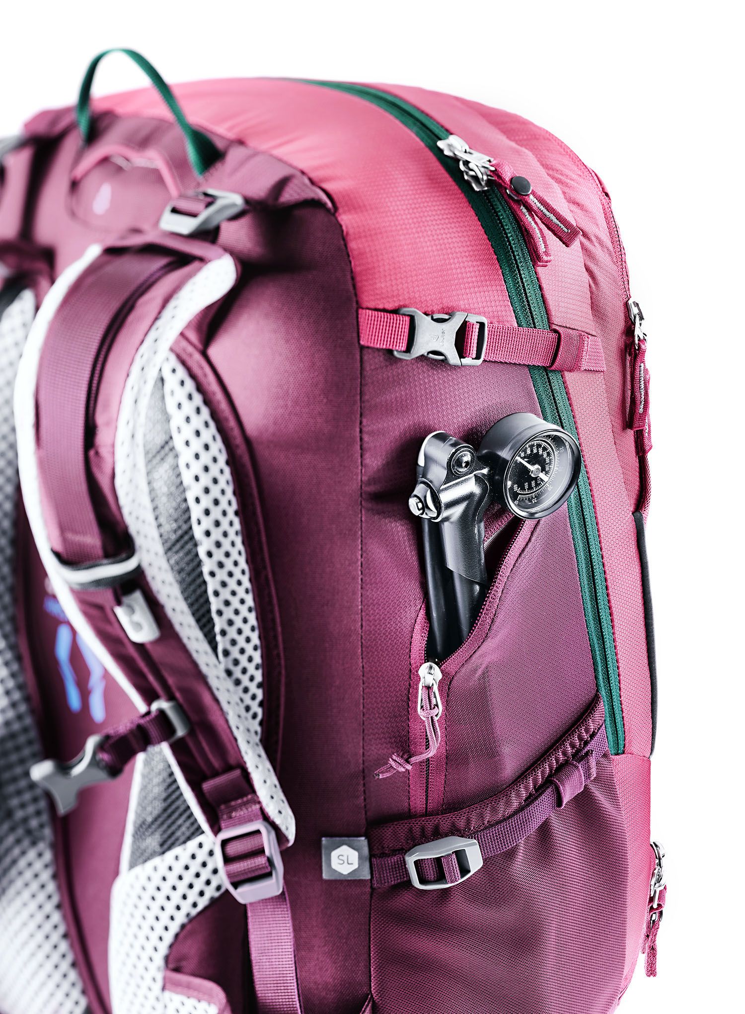 Дамска раница за велосипед Deuter Trans Alpine 28 SL - ruby/blackberry
