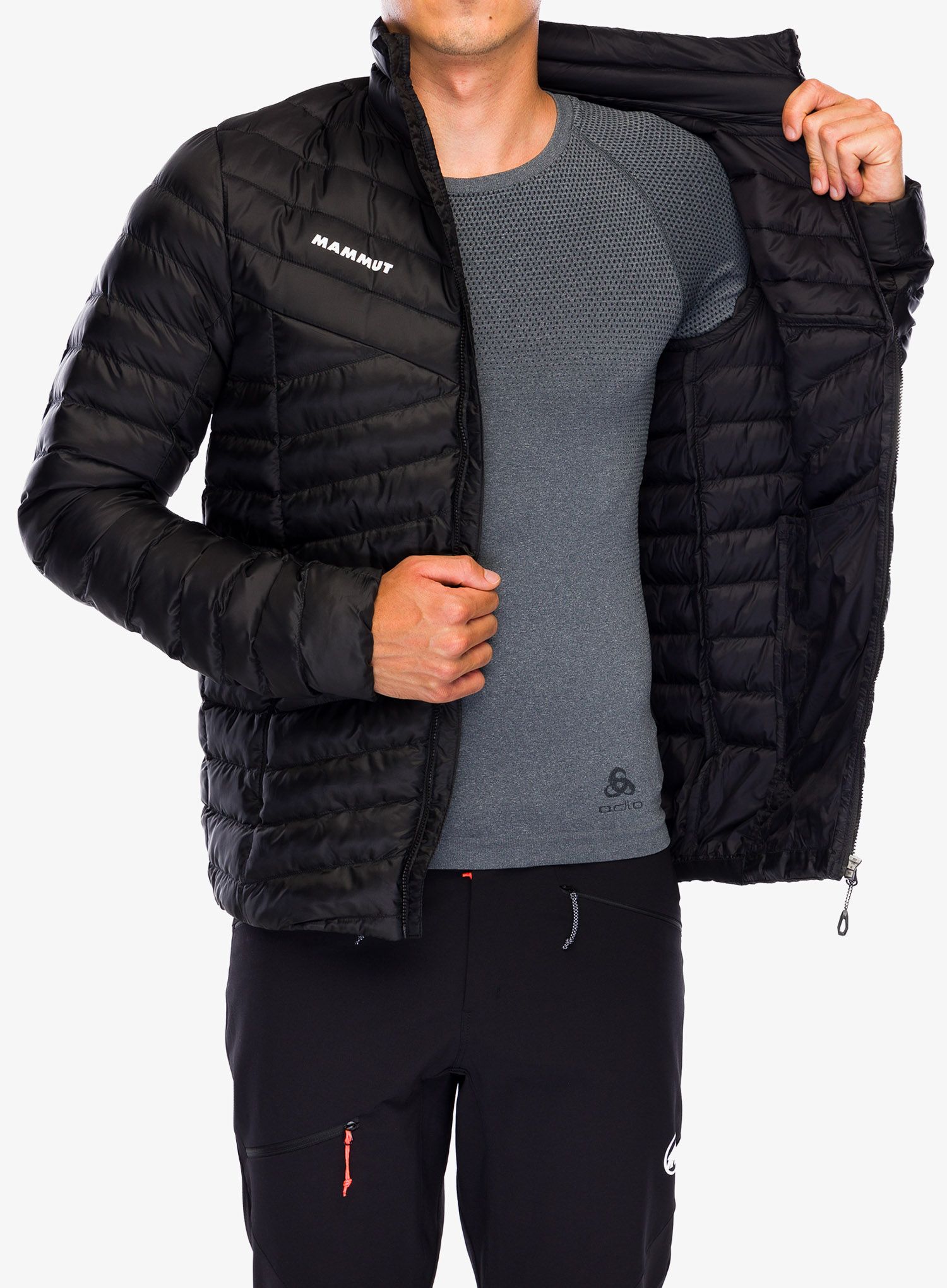 Яке с подплата Mammut Albula IN Jacket - black