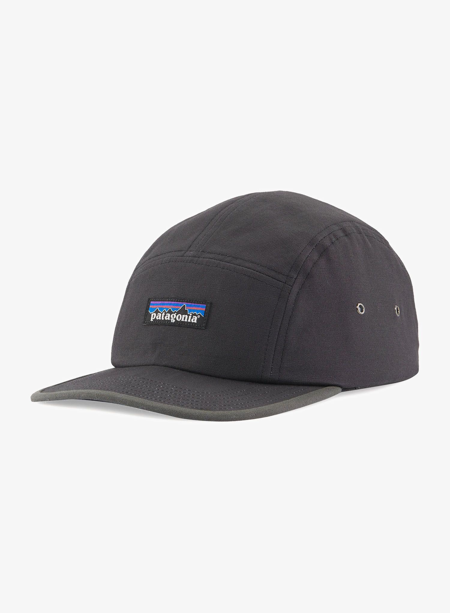 Шапка с козирка Patagonia P-6 Label Maclure Hat - p-6 label/black