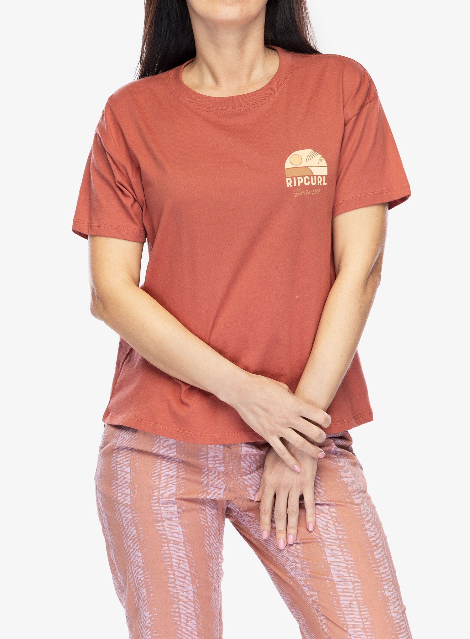 Дамска тениска с щампа Rip Curl Line Up Relaxed Tee - maroon