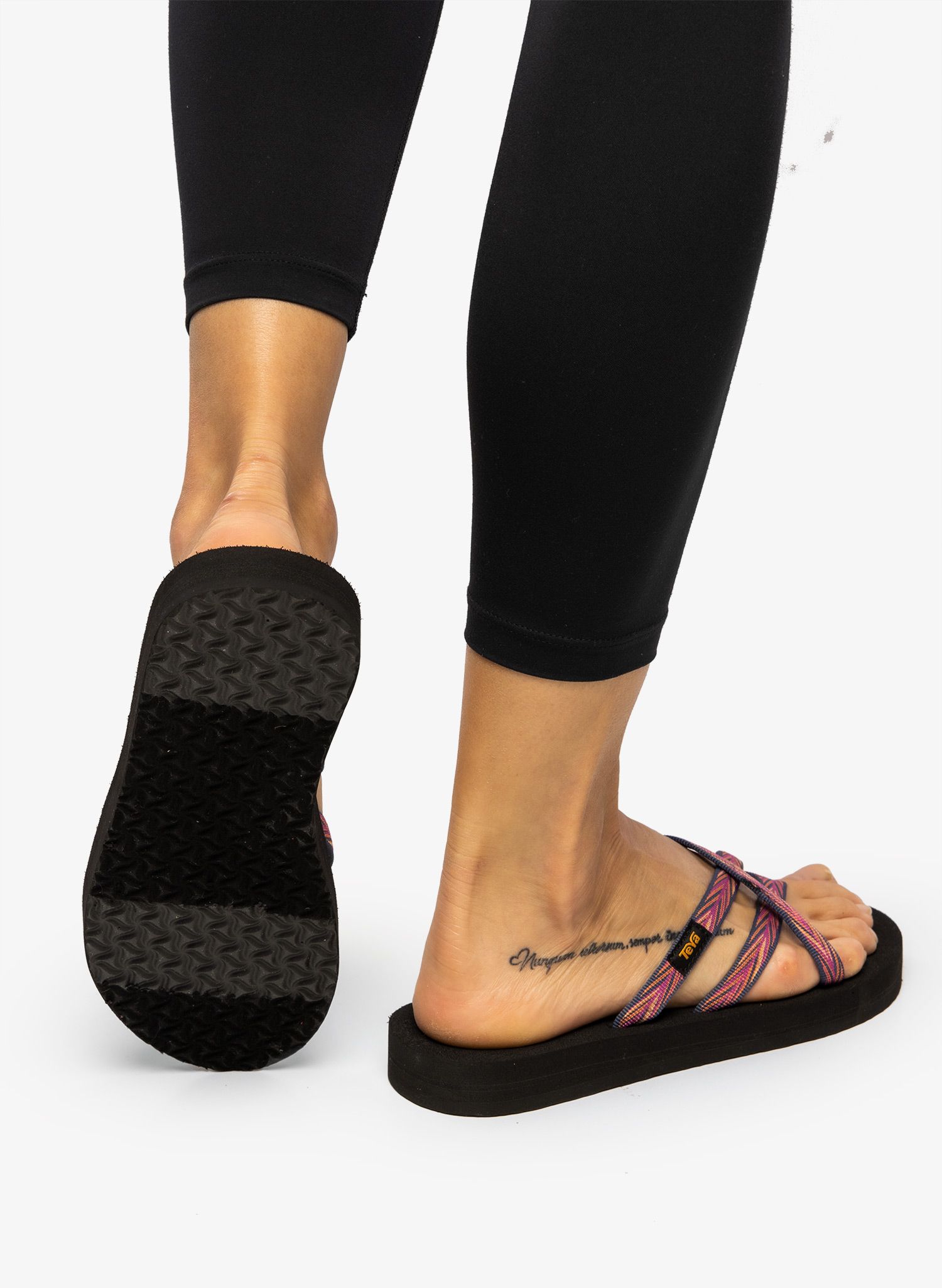 Дамски чехли Teva Olowahu - palms indigo/rose violet