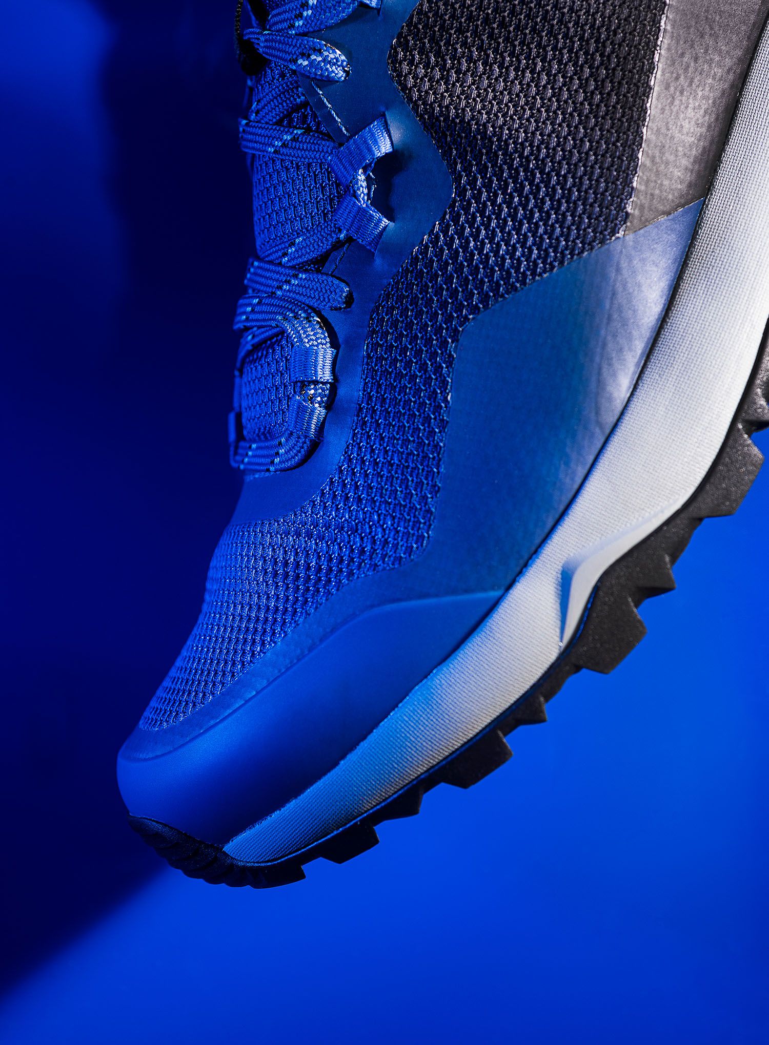 Мъжки туристически обувки The North Face Activist Mid FUTURELIGHT - tnf blue/tnf black