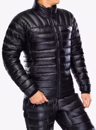 Пухено яке The North Face Summit Breithorn Jacket - tnf black