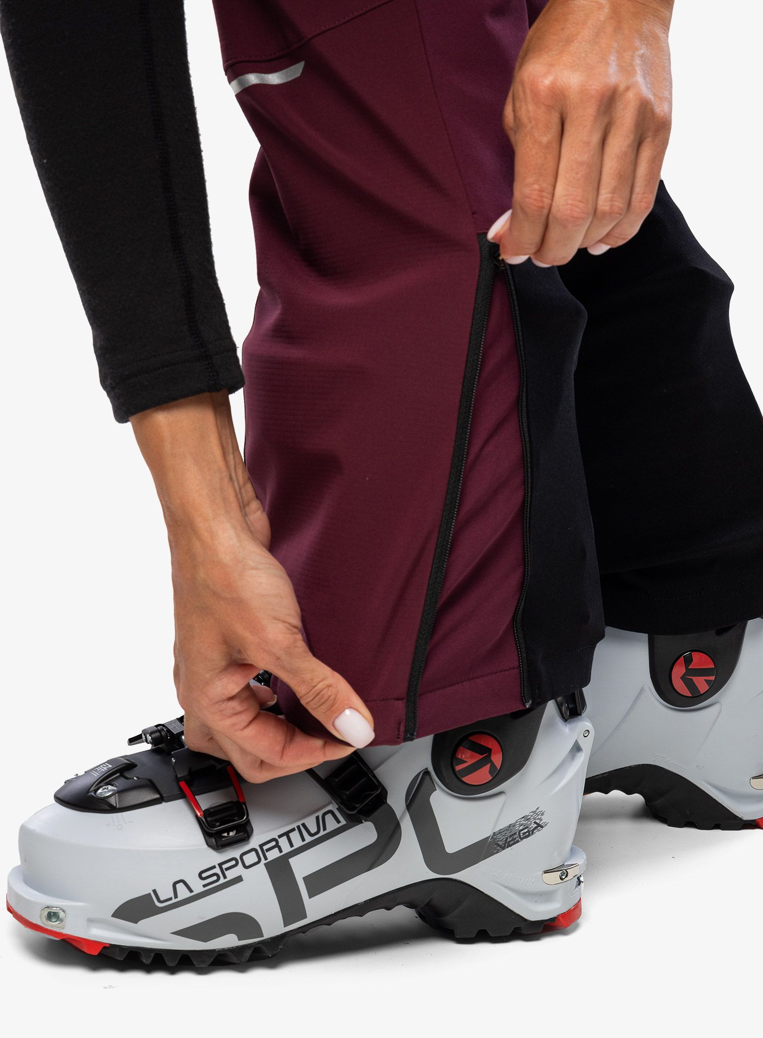 Дамски панталони cофтшел Vaude Larice Pants IV - cassis
