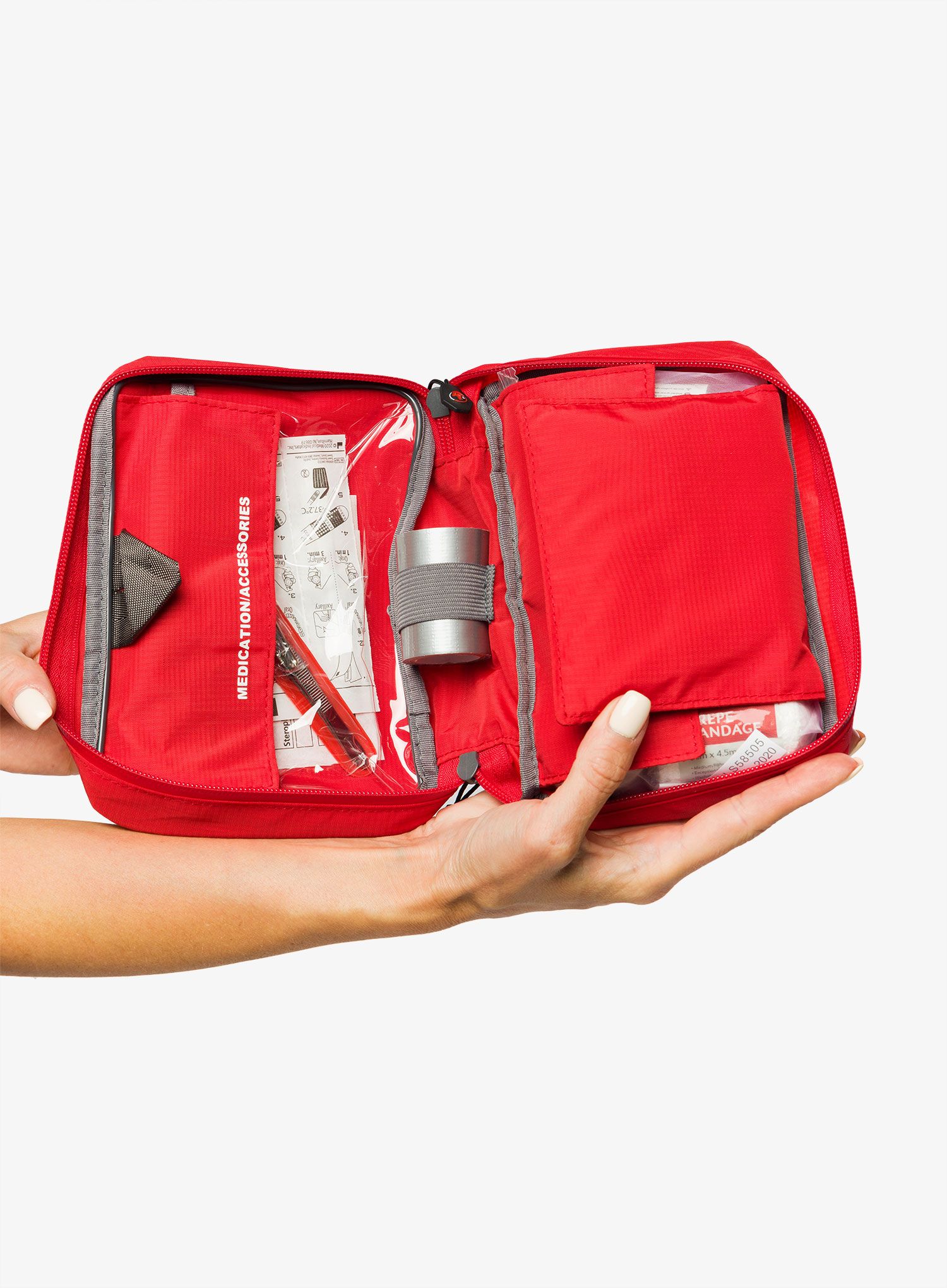 Аптечка Lifesystems Traveller First Aid Kit