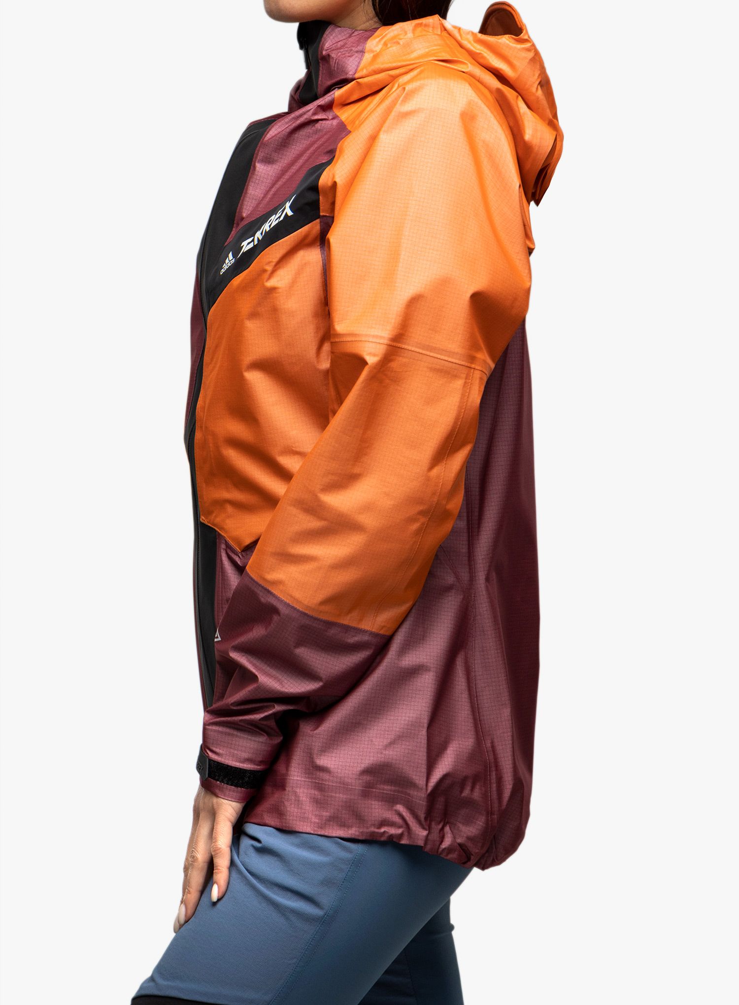 Дамско яке adidas TERREX Techrock Light GORE-TEX Jacket - red/semi impact orange