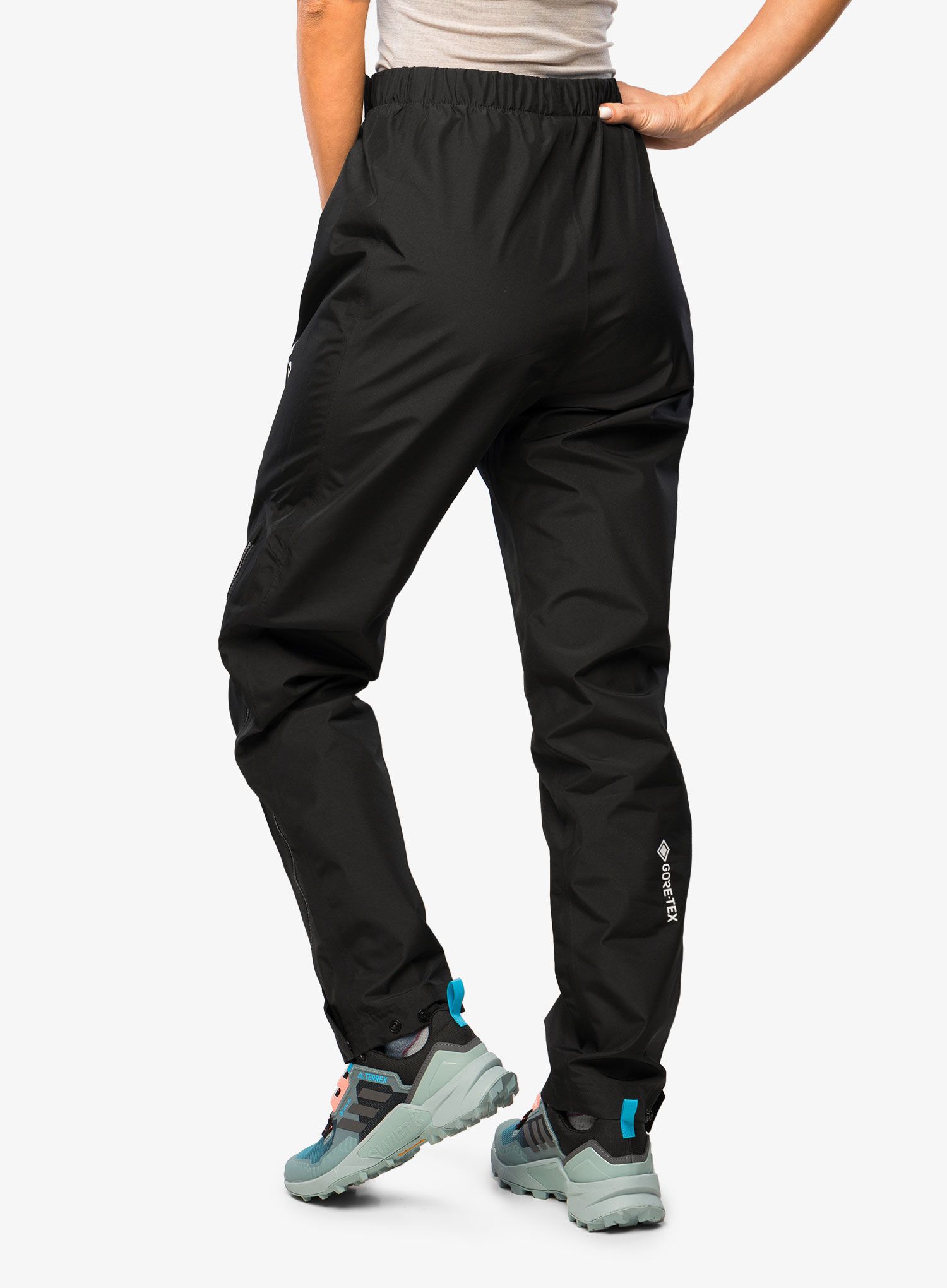 Дамски водоустойчиви панталони adidas TERREX GORE-TEX Paclite Rain Pants - black
