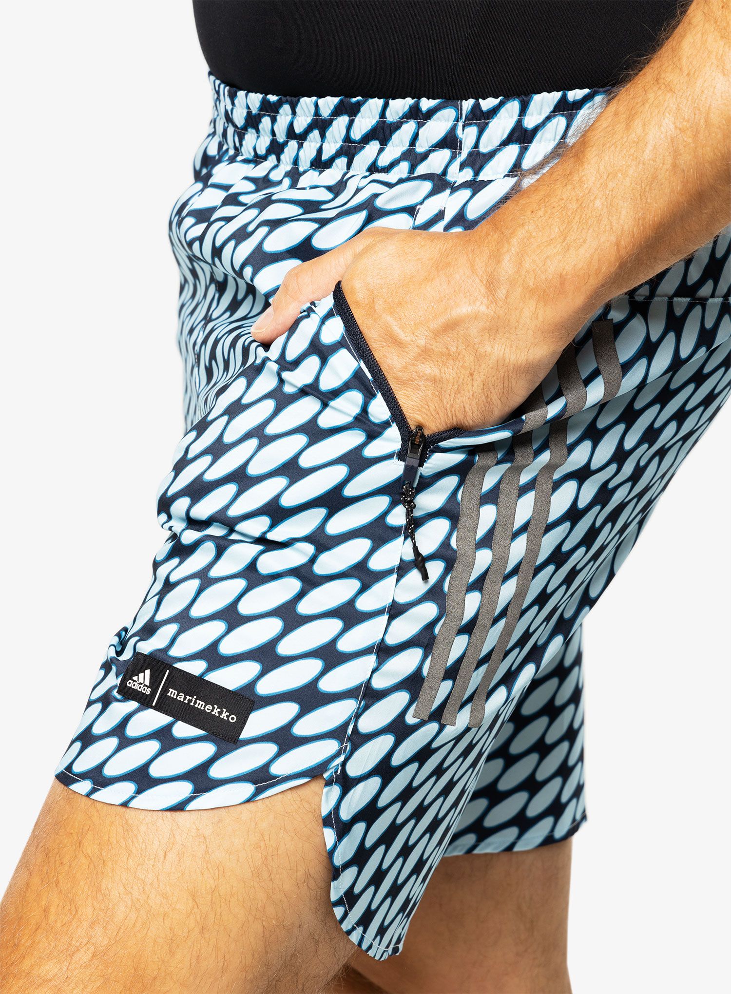 Къси панталони за бягане adidas x Marimekko Run Icons 3-Stripes Shorts - ice blue/legend ink/blue