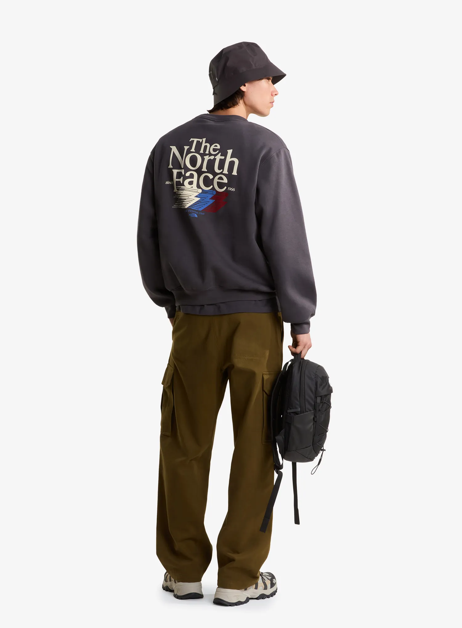 Суичър без качулка The North Face Retro Trail Relaxed Crew Graphic - anthracite grey