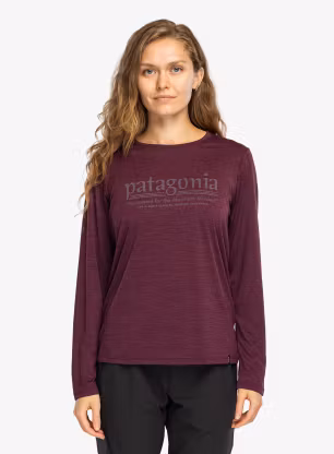 PatagoniaLSCapCoolDailyShirtHutTripper_berryfiglightberryfig_fw26_199346157377_1_220.webp