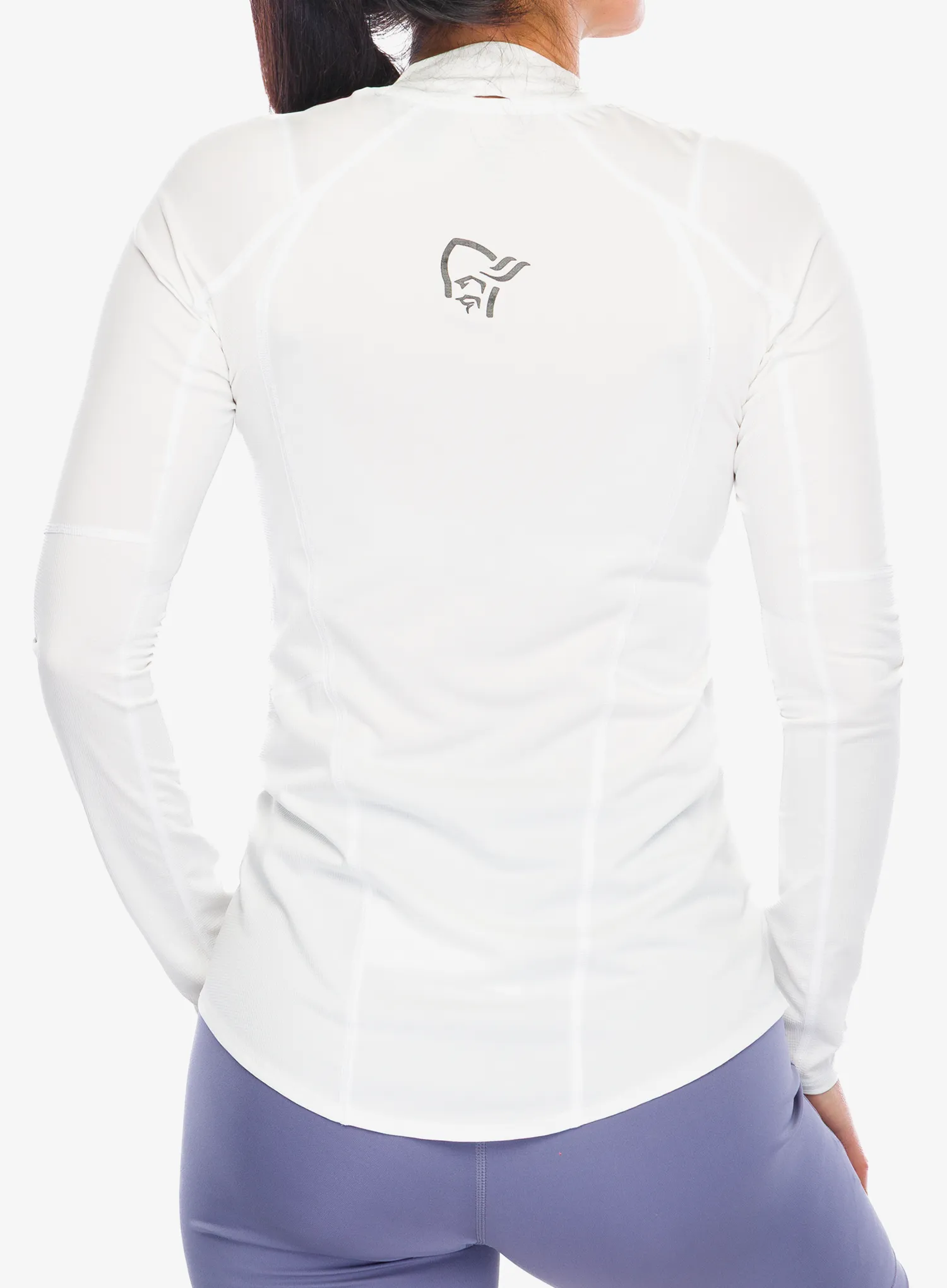 Дамски суичър за бягане Norrona Senja Equaliser Lightweight Long Sleeve - snow white