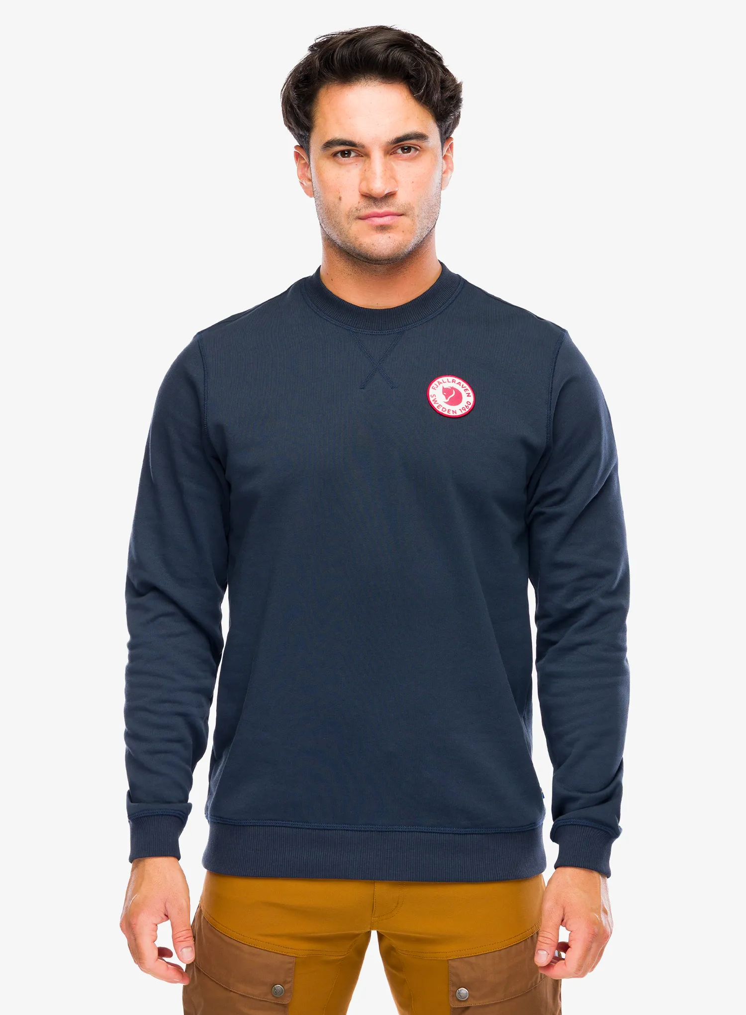 Fjallraven1960LogoBadgeSweater_darknavy_ss26_137.webp