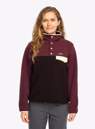 PatagoniaLightweightSynchSnap_TPullover_denbrown_fw26_199346054416_1_421.webp