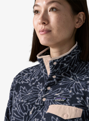 Дамски поларен суичър Patagonia Lightweight Synch Snap-T Pullover - saxifrage/sunken blue