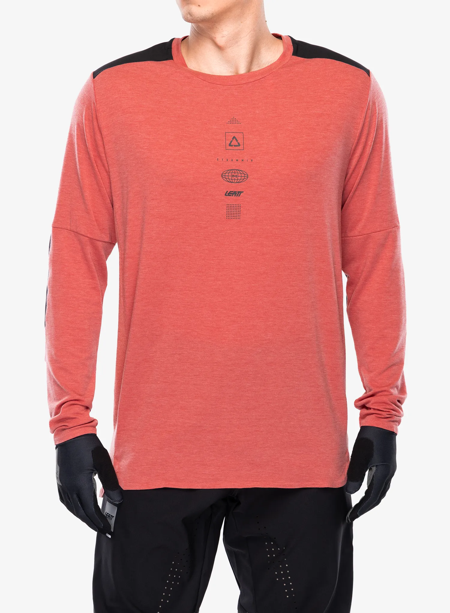 LeattMTBTrail4_0LongSleeve_dustyred_6009556550698_a.webp