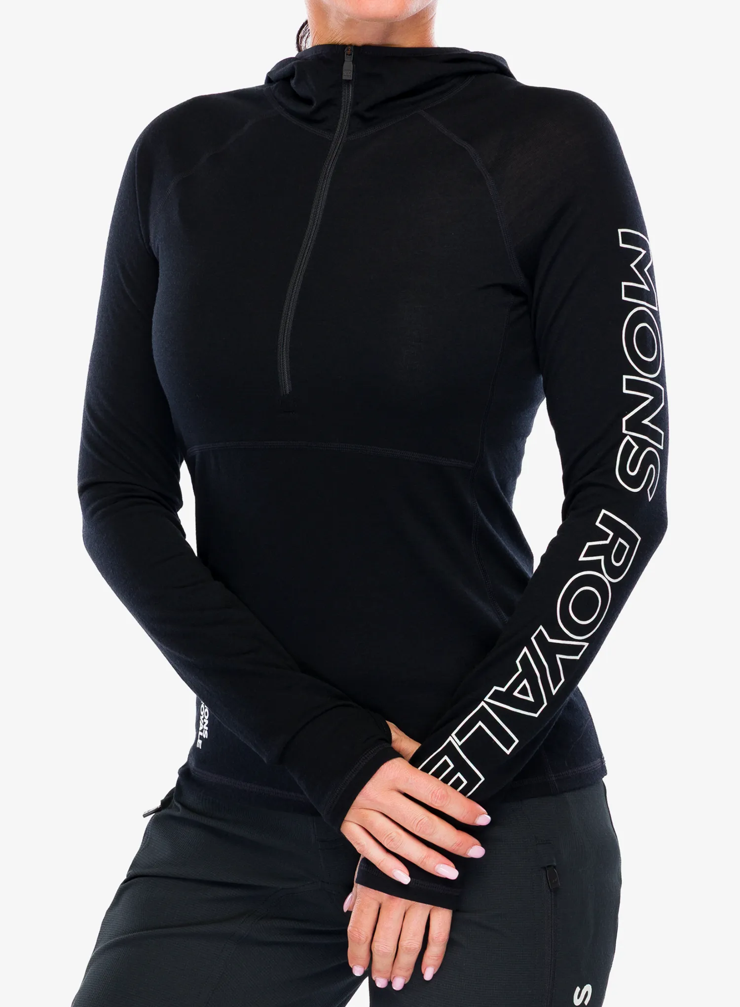 MonsRoyaleBellaTechHood_black9420057482795a.webp