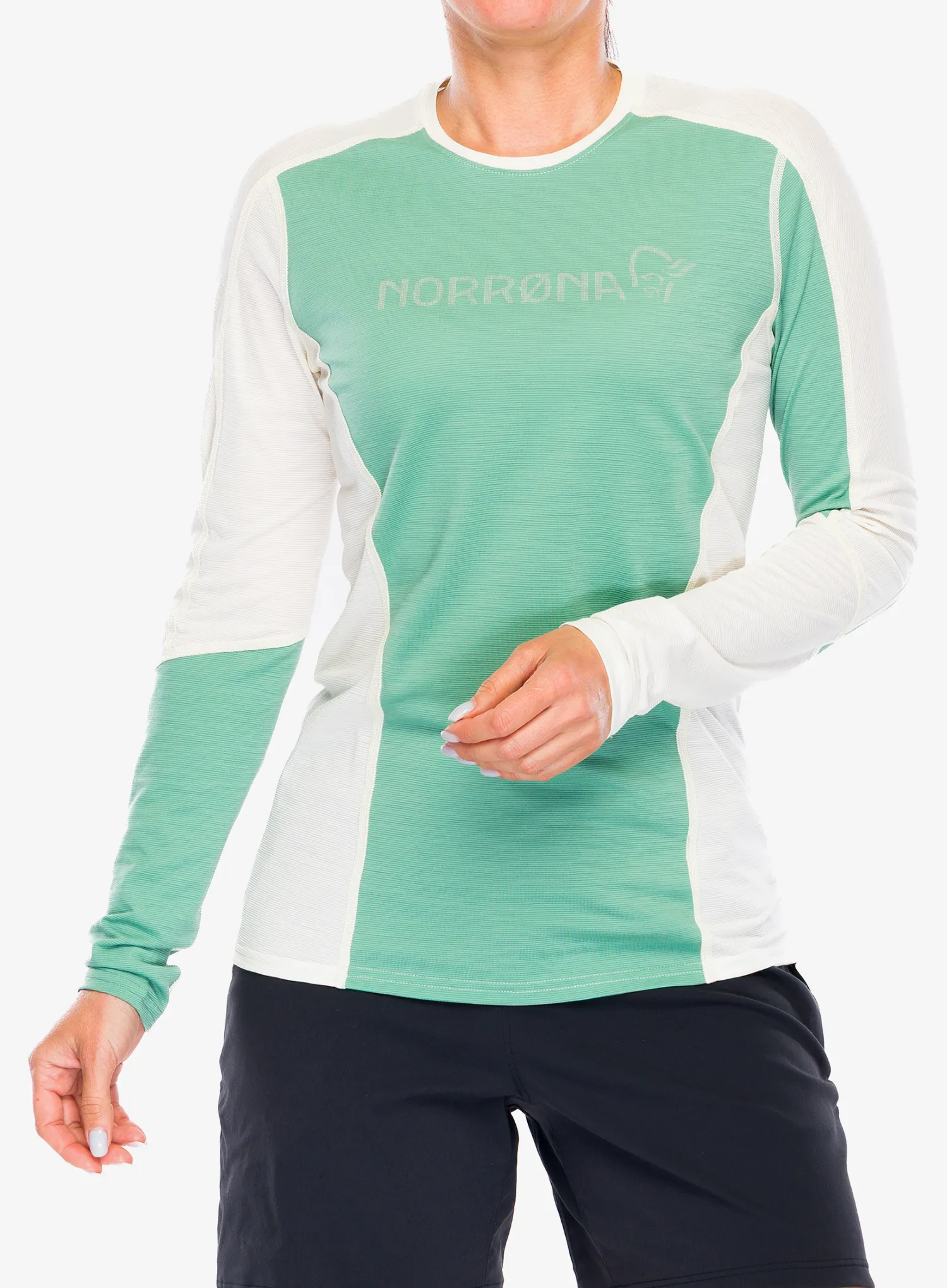 NorronaFalketindEqualiserMerinoRoundNeck_malachitegree7042698543202a.webp