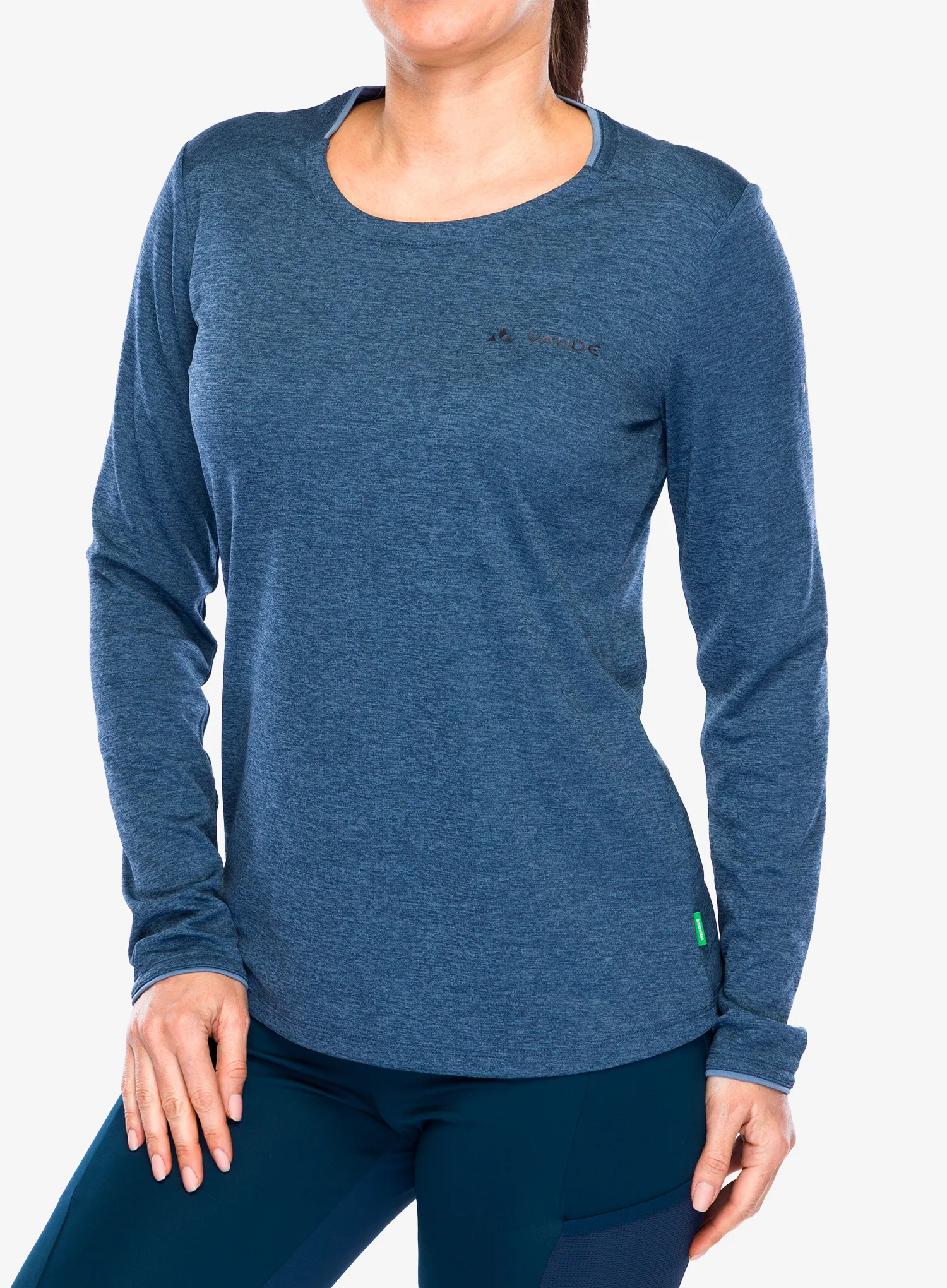 VaudeEssentialLST_Shirt_darkseaun4062218464919a.webp