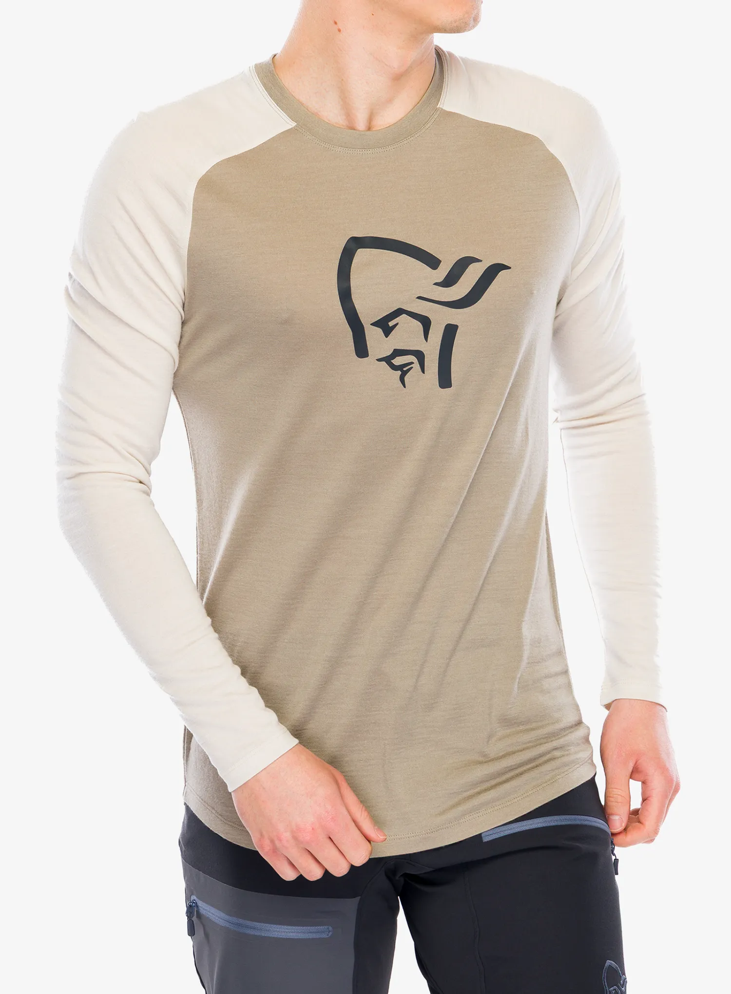 NorronaFemundPureullLongSleeve_wintertwi7042698506757a.webp