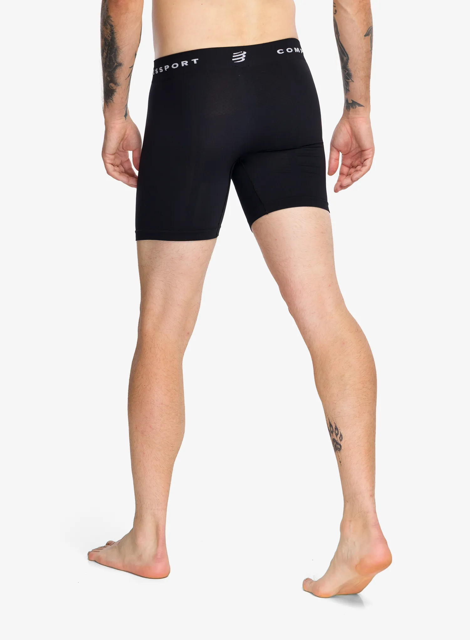 Термоактивни боксерки Compressport Feelfree Seamless Boxer - black