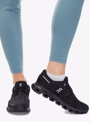 Дамски обувки On Cloud 6 - black/black/black