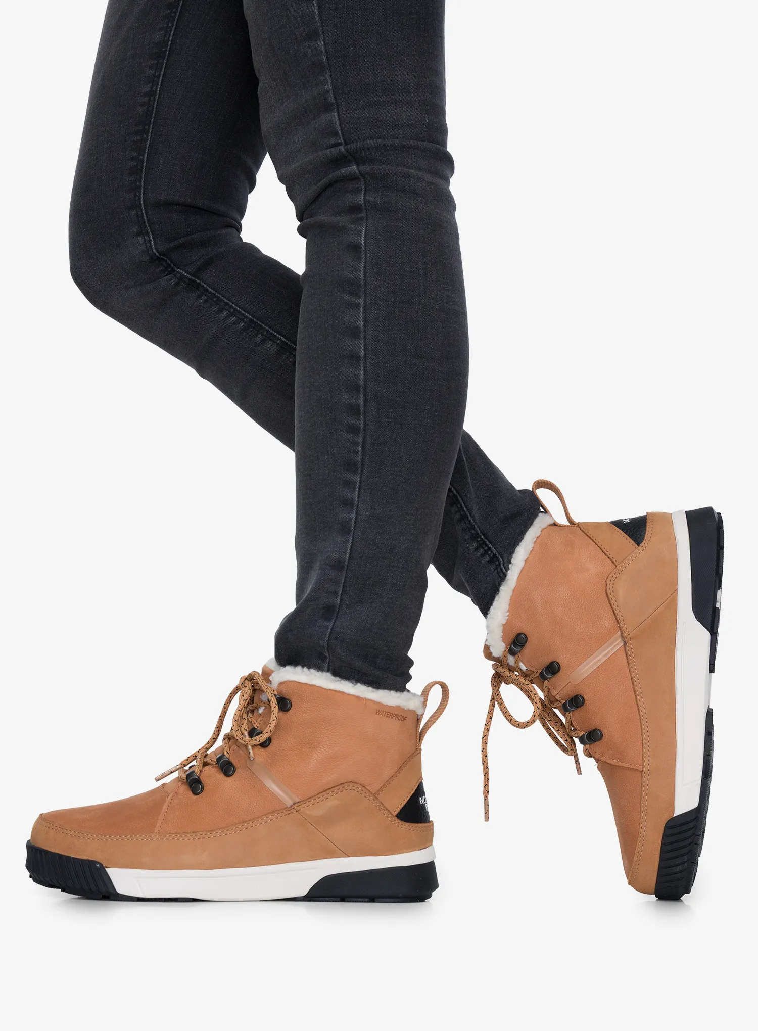 Дамски обувки The North Face Sierra Mid Lace WP - almond butter/tnf black