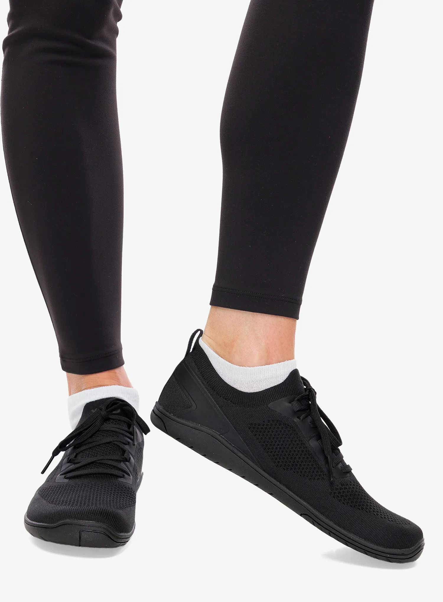 Дамски обувки за бягане Xero Shoes Nexus Knit - black/black