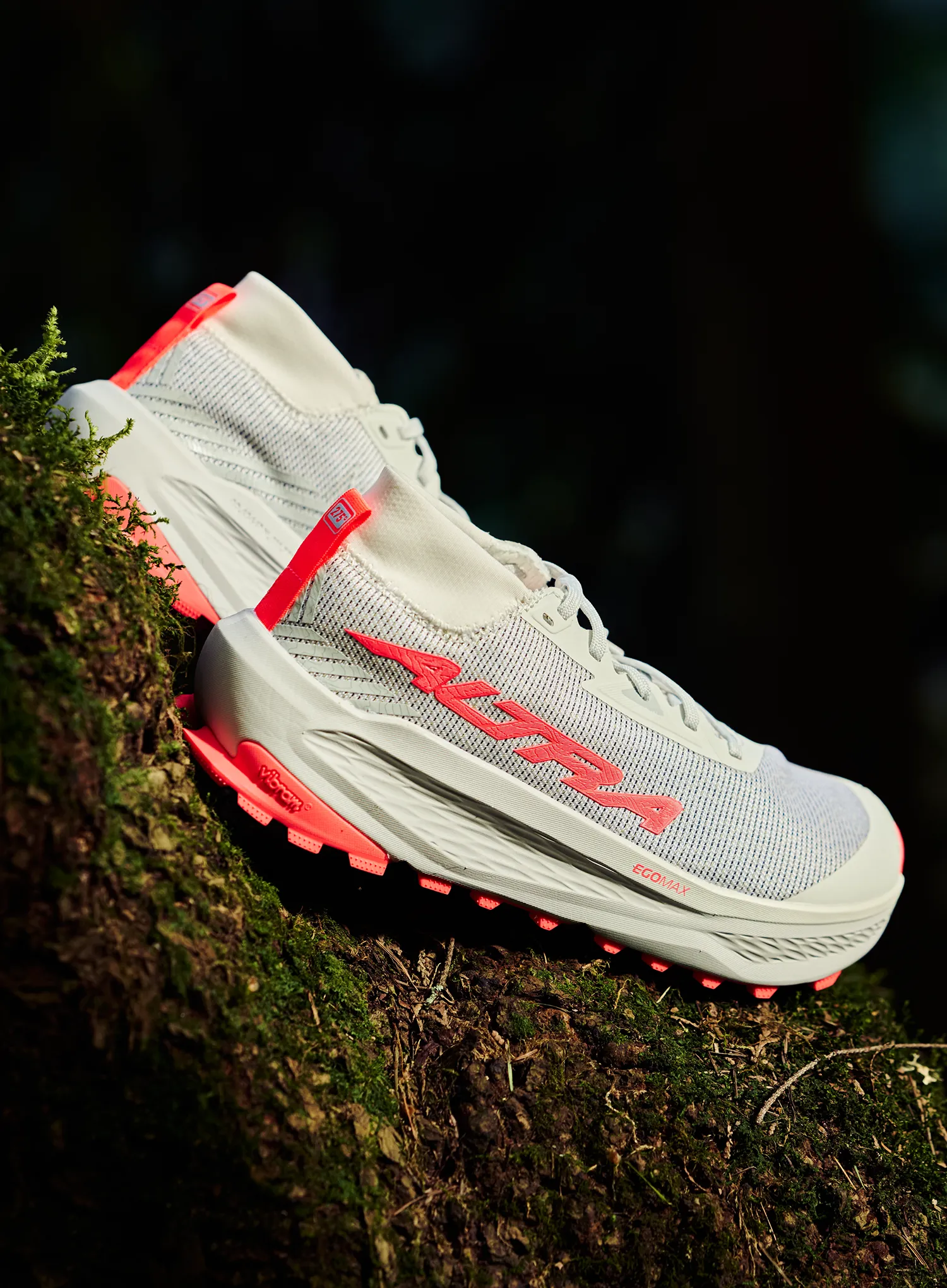 Обувки за планинско бягане Altra Olympus 275 - hilo vaporous gray/fiery coral