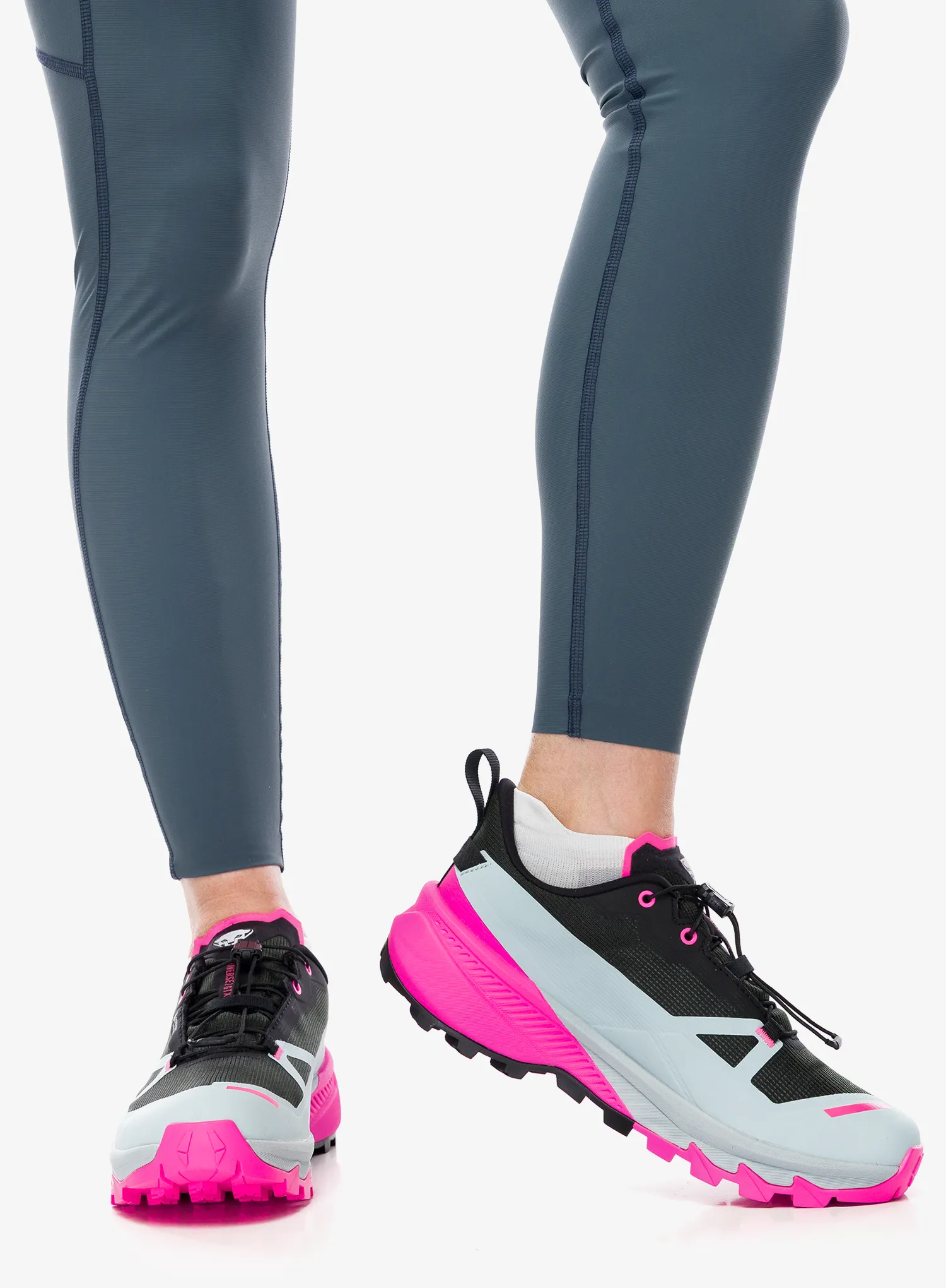 Дамски обувки за планинско бягане Dynafit Traverse 2 GTX - cloud blue/black out