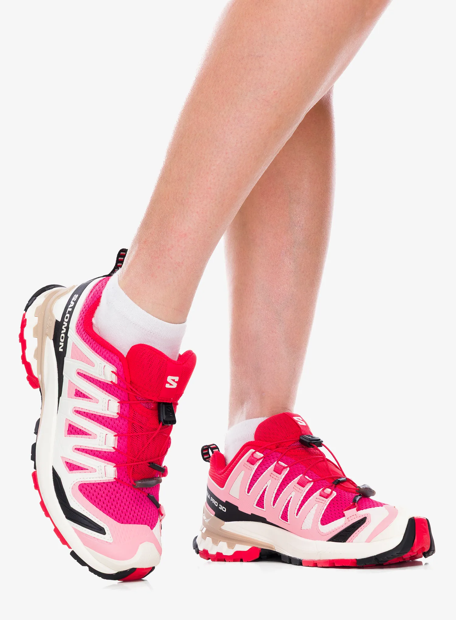 Дамски обувки за планинско бягане Salomon Xa Pro 3D V9 - rouge/vanilla/red