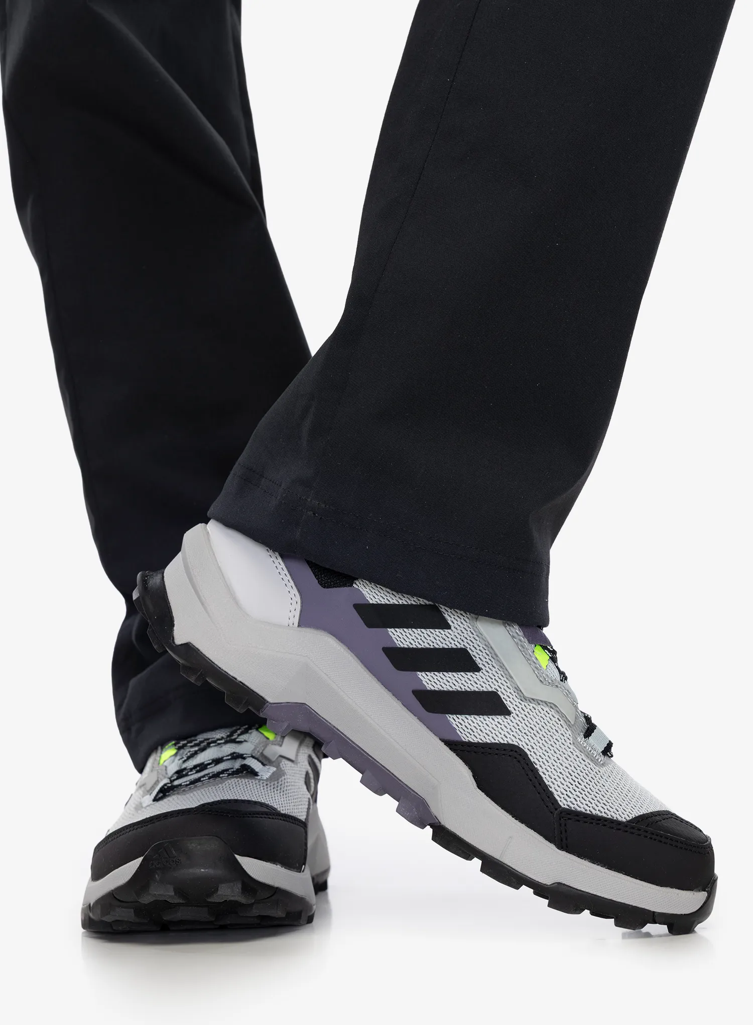 Дамски трекинг обувки ниски adidas TERREX AX4 - wonsil/cblack/gretwo