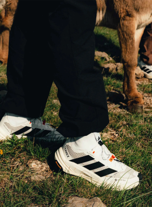 Дамски туристически обувки adidas TERREX Freehiker 3 Ultra GTX - ftwr white/core blk/off white