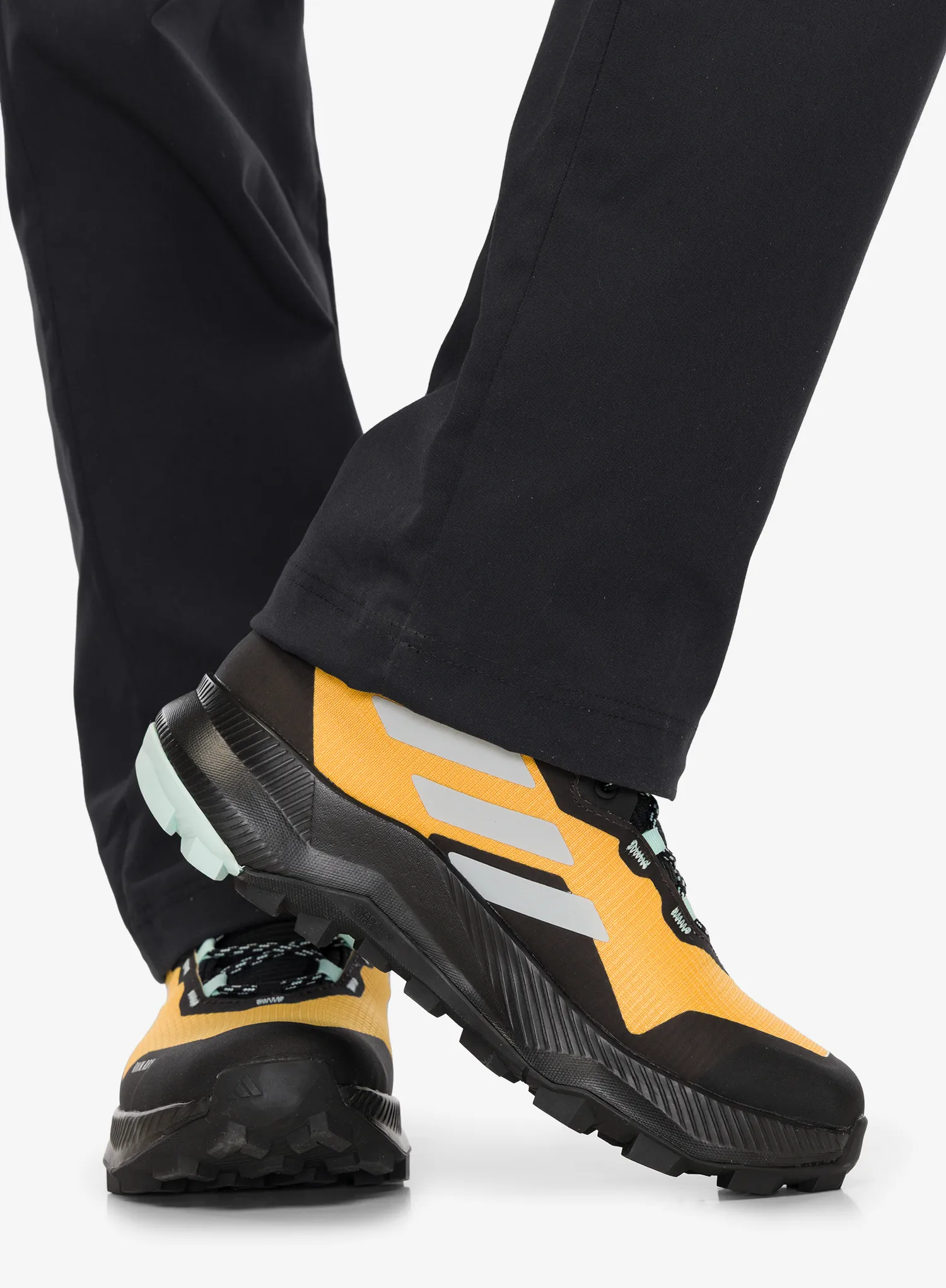 Дамски туристически обувки adidas TERREX Mid RAIN.RDY - preyel/wonsil/seflaq