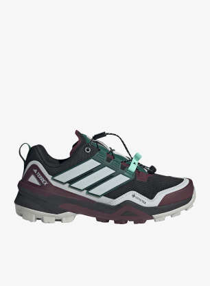 adidasTERREXSkychaserGTX_coreblackgreyonemaroon_fw26_4068822074506_1_231.webp