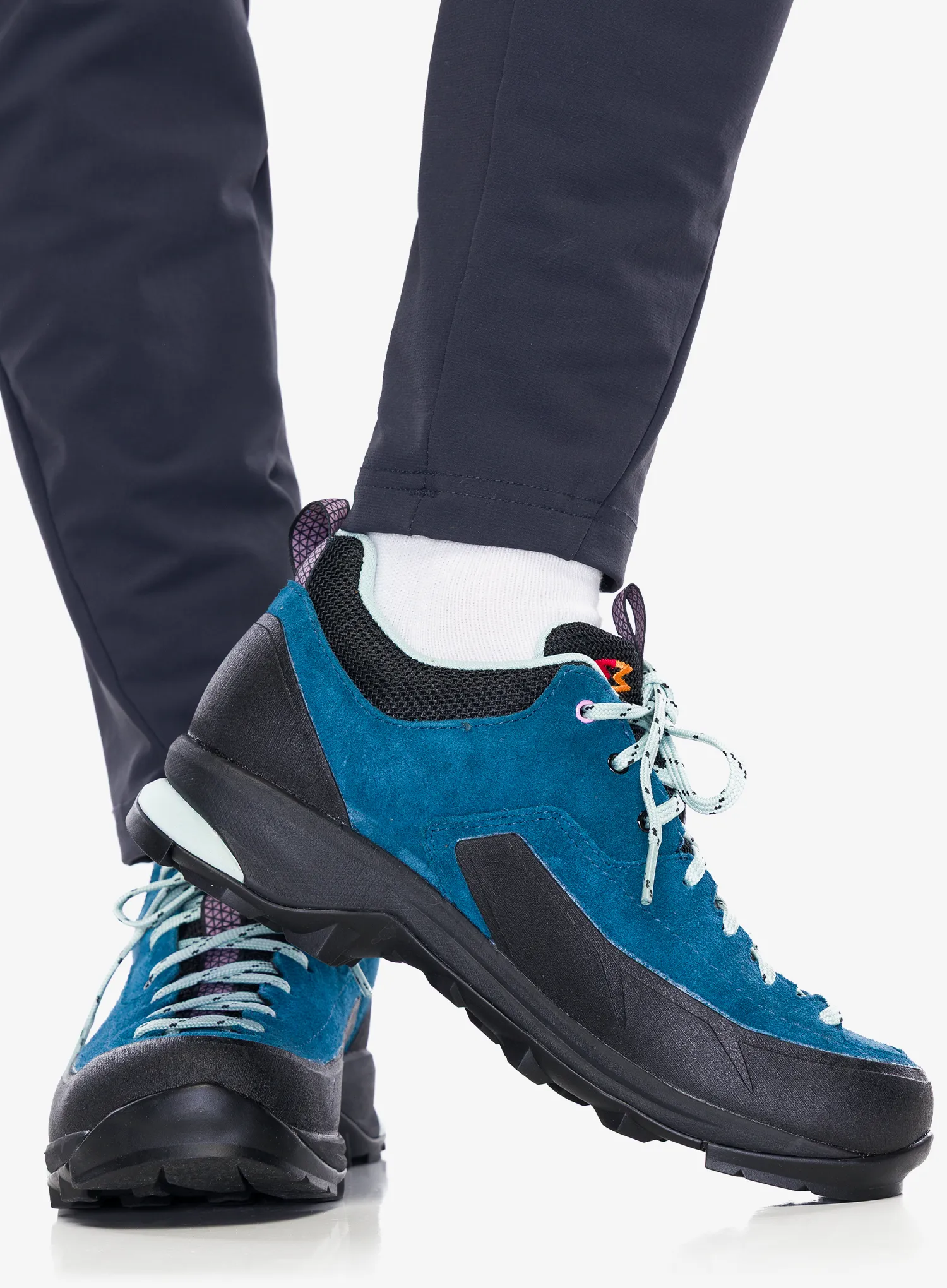 Дамски туристически обувки Garmont Dragontail WP - corsair blue/surf blue