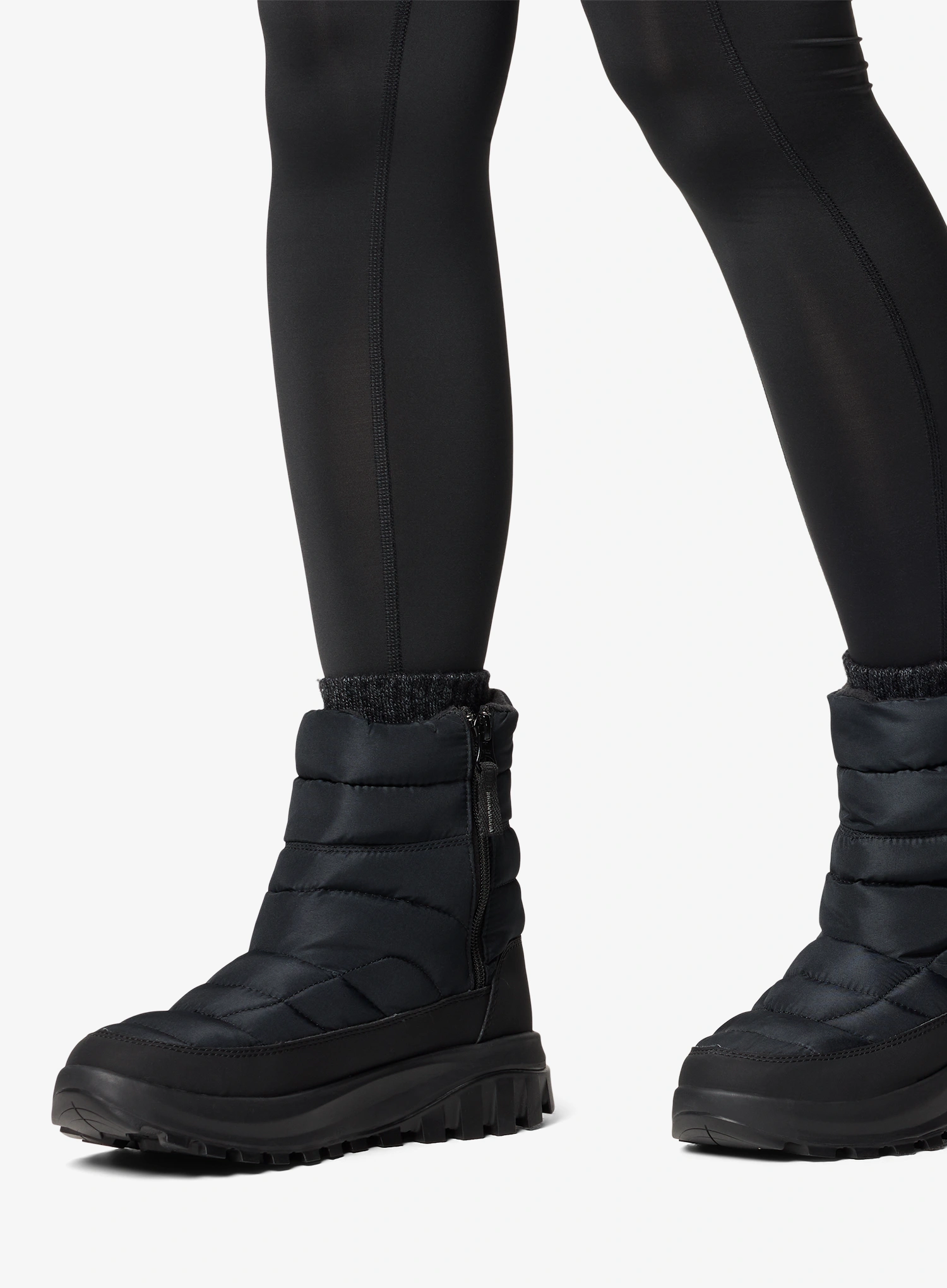 Дамски зимни обувки Columbia Snowtrot Mid - black/titanium II