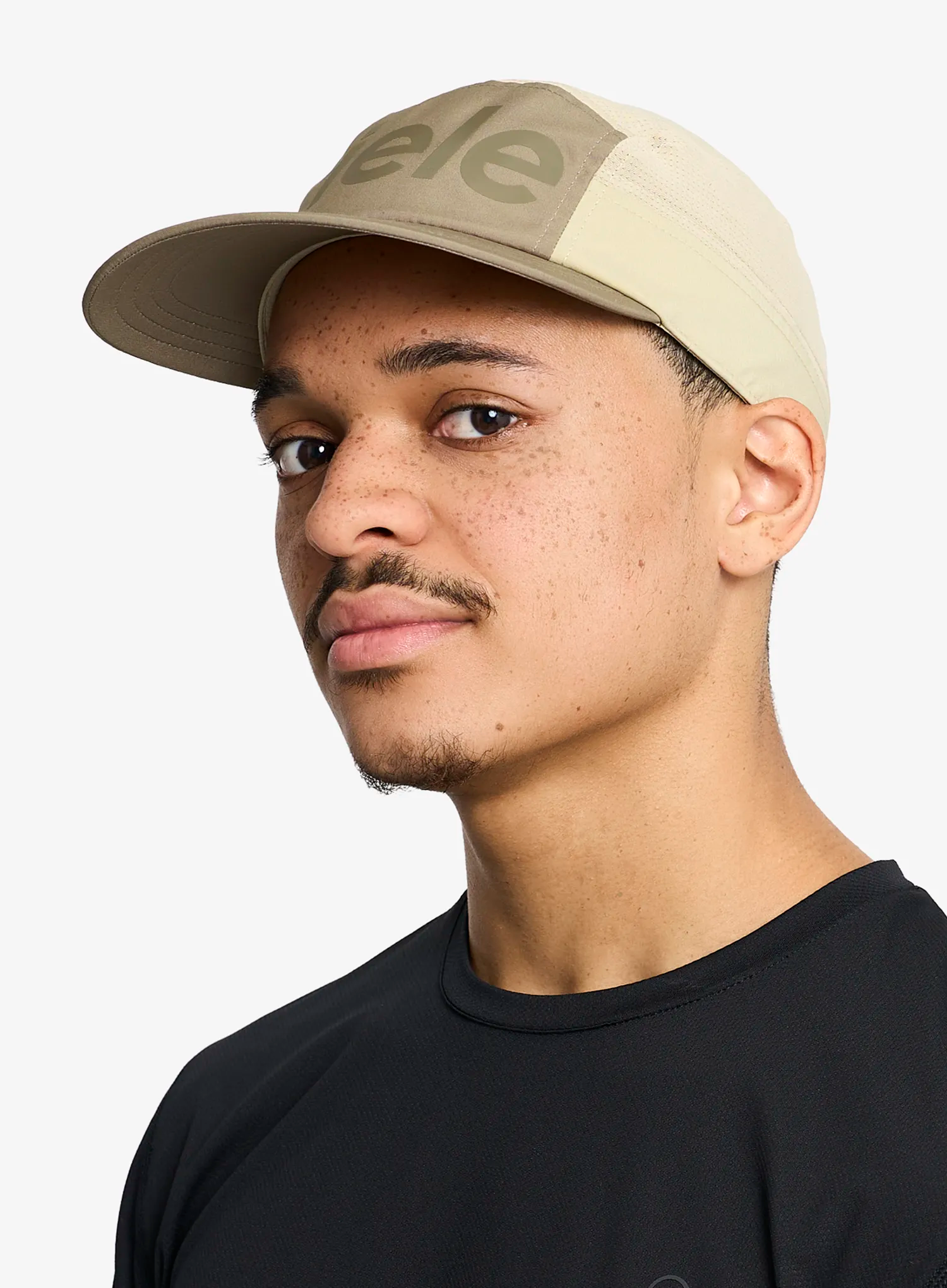 Шапка за бягане Ciele Go Cap Comp Century - canvas/safari