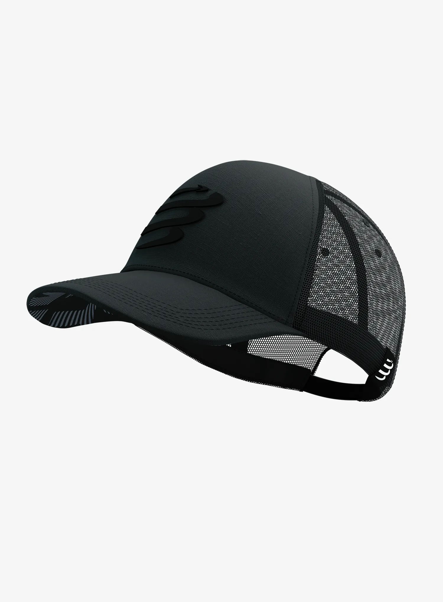 CompressportTruckerCap_black_blackrefl_575.webp