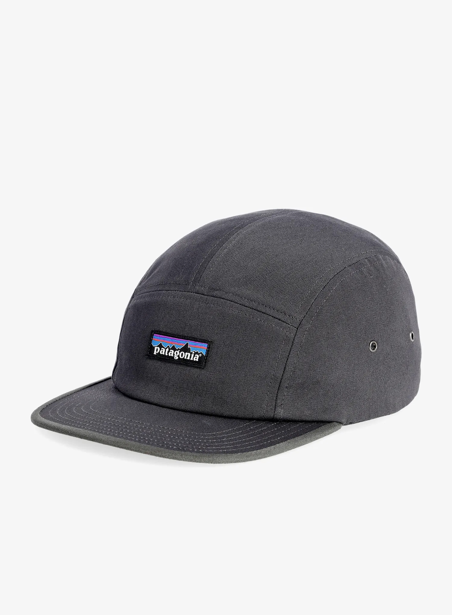 Шапка с козирка Patagonia P-6 Label Maclure Hat - p-6 label/black