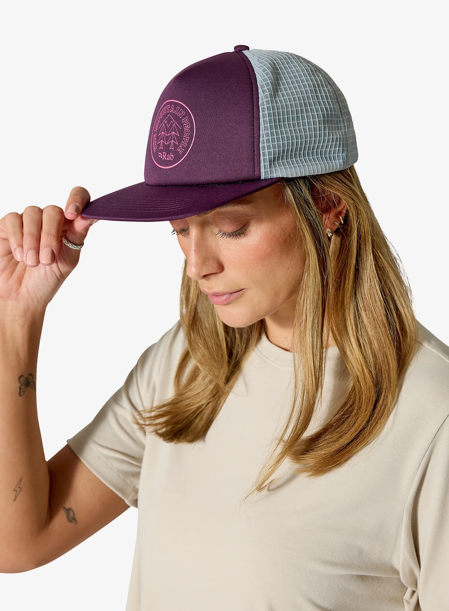 Шапка с козирка Rab Cirque Print Cap - mulberry/pewter
