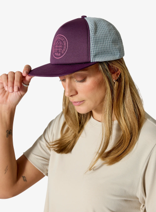 Шапка с козирка Rab Cirque Print Cap - mulberry/pewter