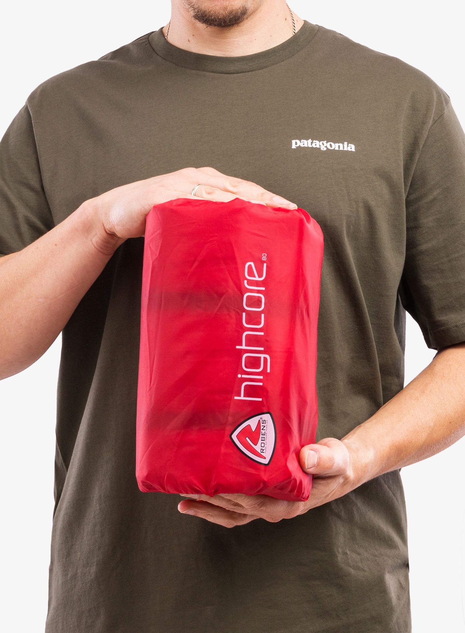 Надуваем матрак Robens HighCore 80 - red