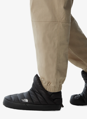 Топли пантофи The North Face ThermoBall Traction Bootie - black/white