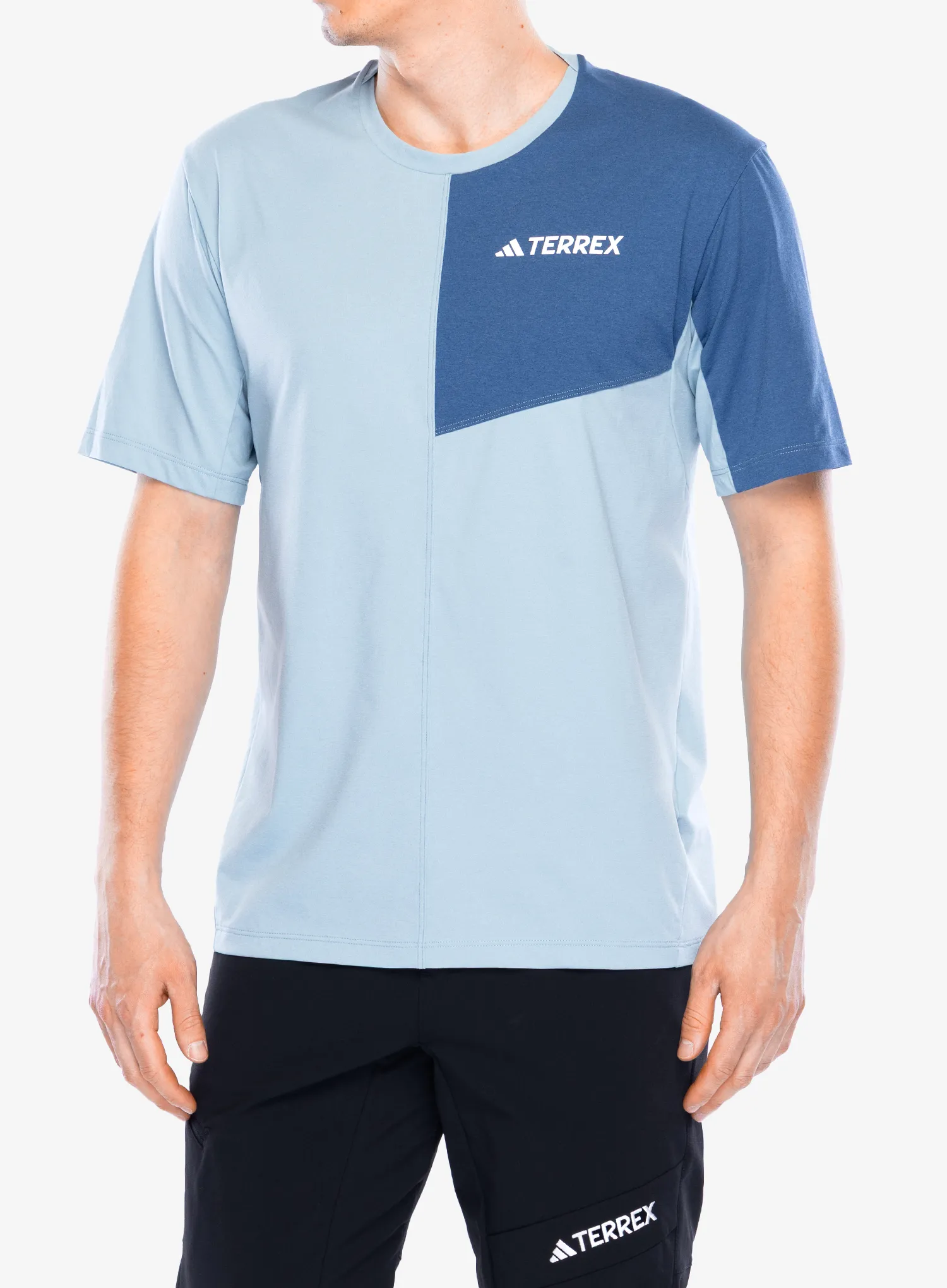 adidasTERREXMultiTee_magicgre4067891250217a.webp