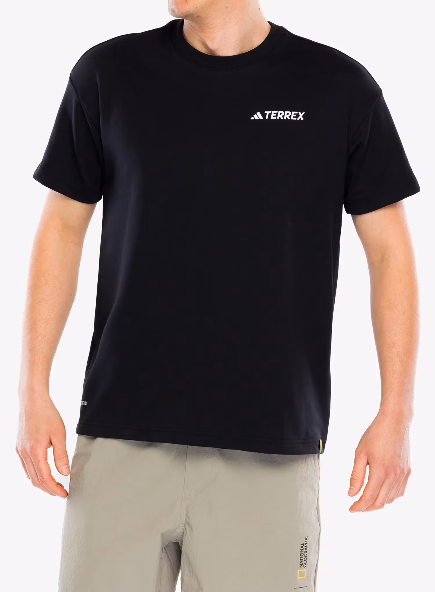 adidasTERREXNatGeoUFAEROREADYGraphicT_Shirt_blac4067901730227a.webp